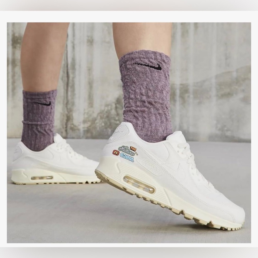 Nike Womens Size 12 Air Max 90 SE The Future Is Equal FD0867-133 Sail White Lips